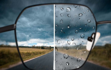 Povrchové úpravy brýlových čoček: Proč na nich záleží a jak vybrat ty správné